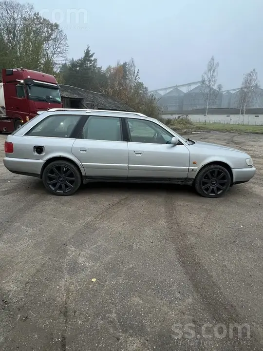 Audi A6 1995 photo 2