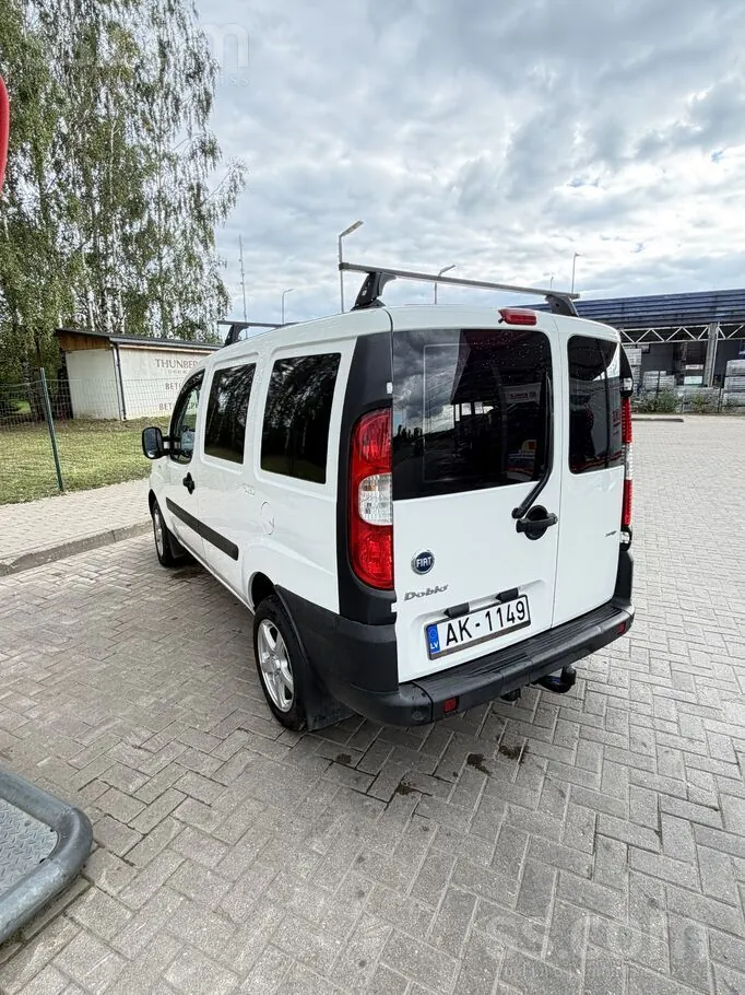 Fiat Doblo 2008 photo 4