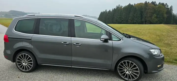 Volkswagen Sharan 2014 photo 2