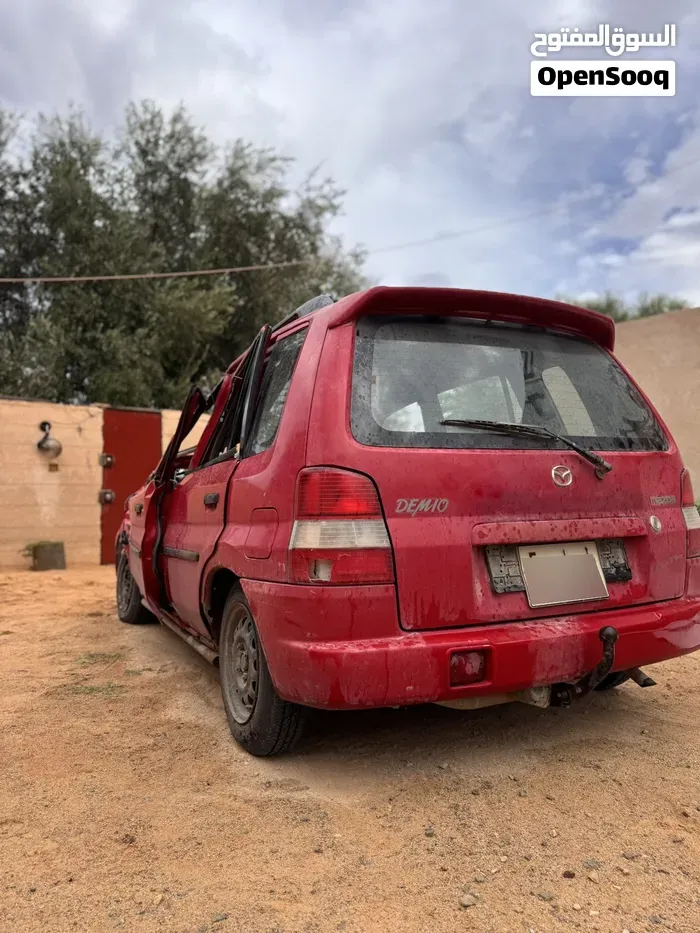 Mazda Other 2002 photo 2