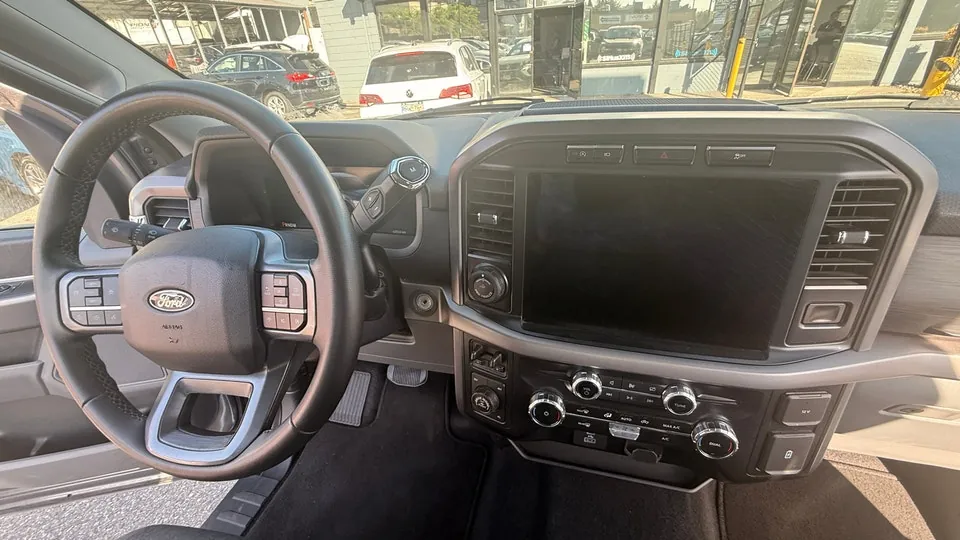 Ford F-150 2024 photo 3