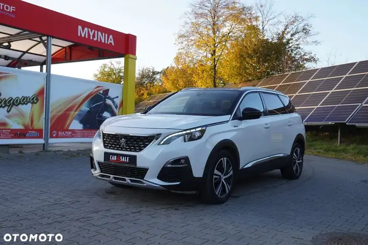 Peugeot 5008 2017 photo 3