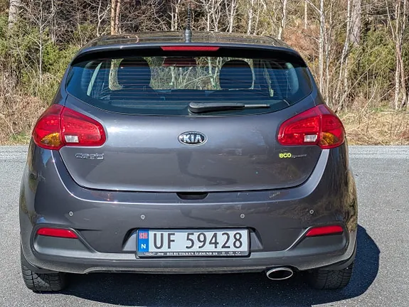 Kia Ceed 2013 photo 5
