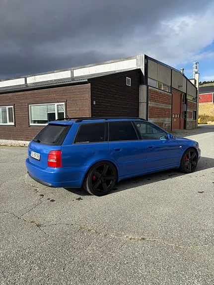 Audi S4 1999 photo 5