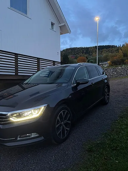 Volkswagen Passat 2018 photo 2