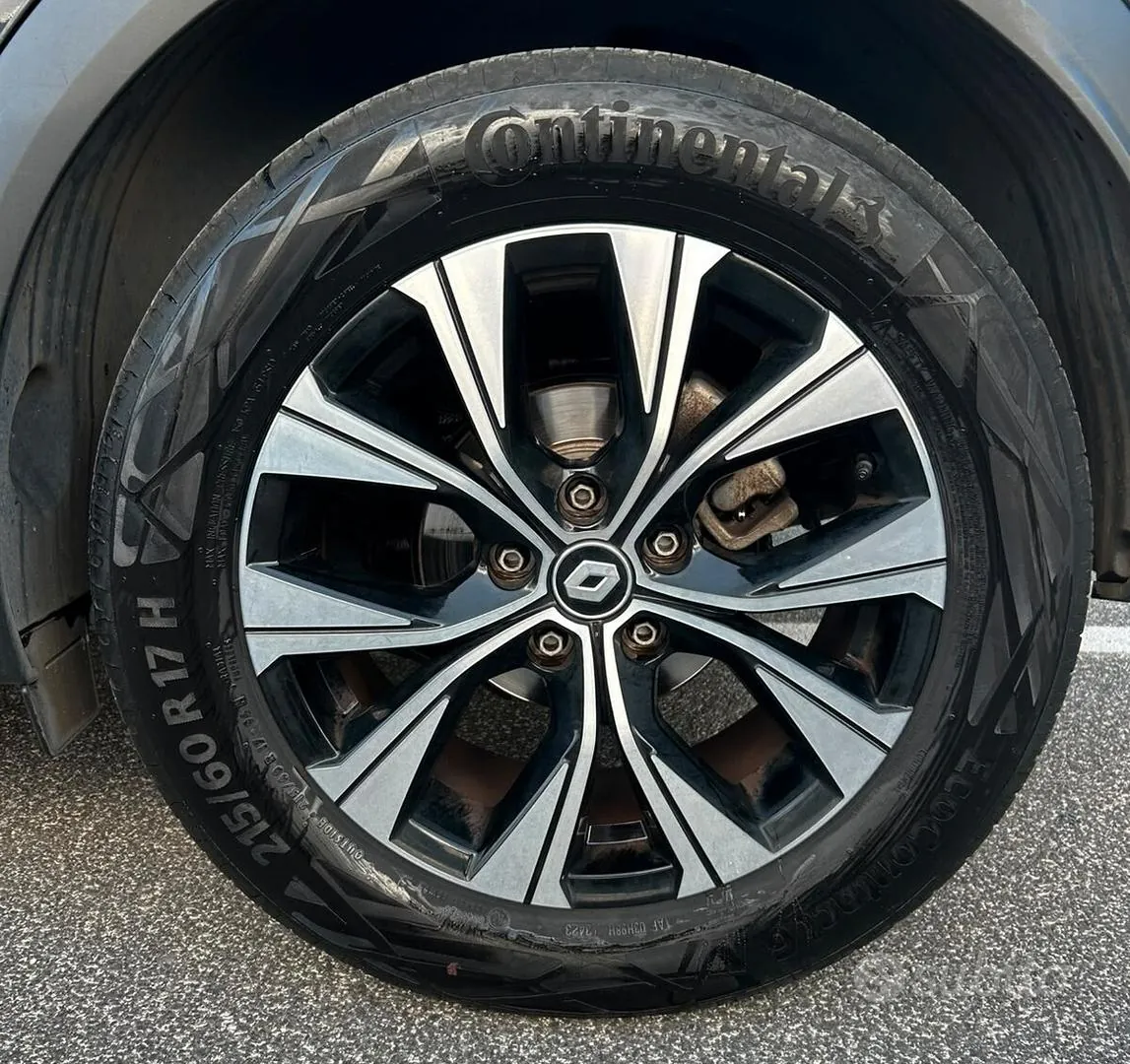 Renault Captur 2023 photo 2