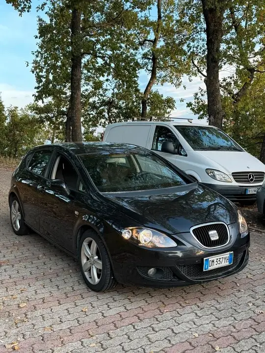 Seat Leon 2008 photo 2