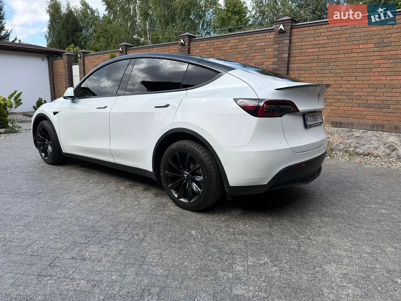 Tesla Model Y 2022 photo 3