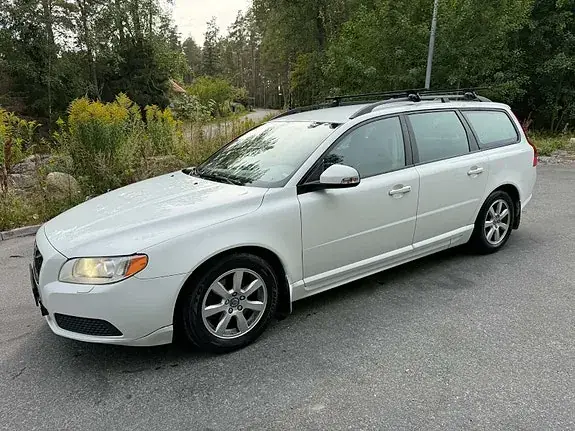 Volvo V70 2011 photo 3