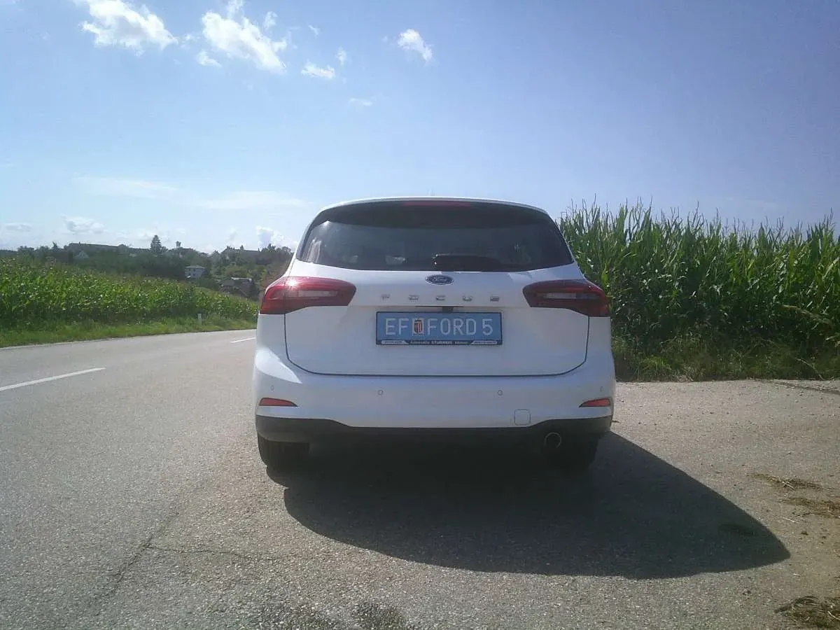 Ford Focus 2020 photo 3