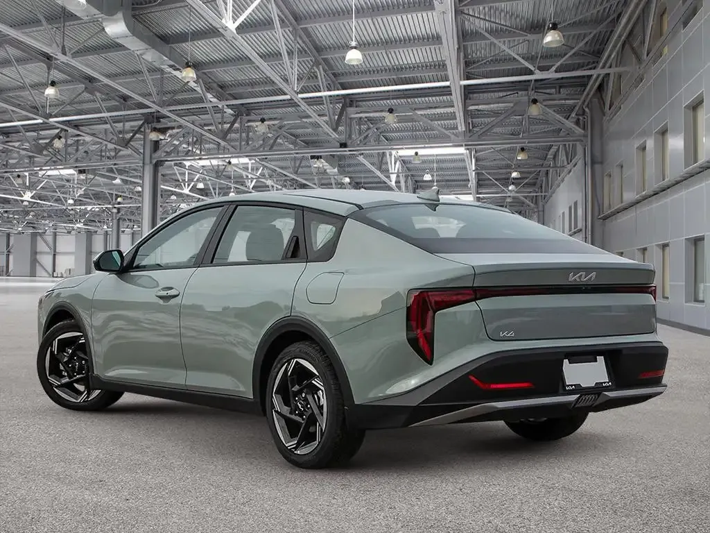 Kia K4