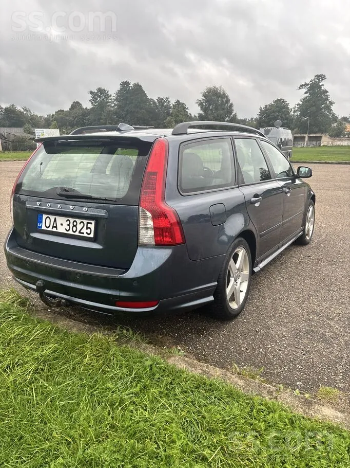 Volvo V50 2009 photo 5