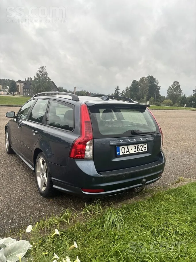 Volvo V50 2009 photo 4