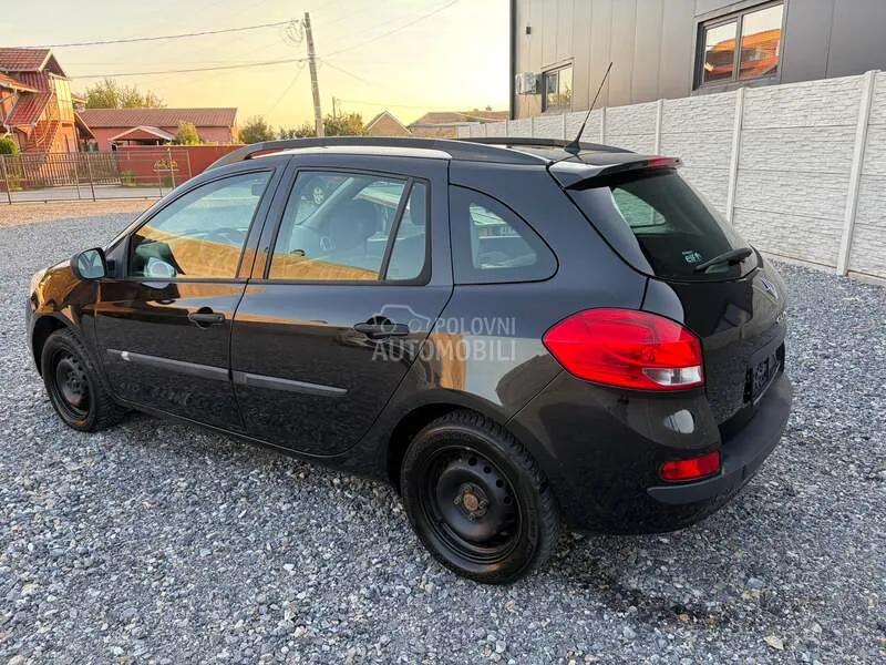 Renault Clio 2011 photo 5