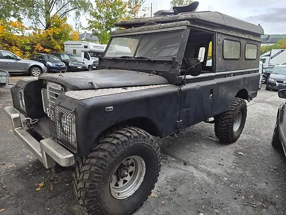 Land Rover 109