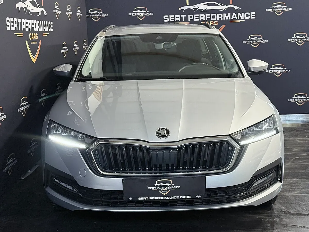 Skoda Octavia 2022 photo 3