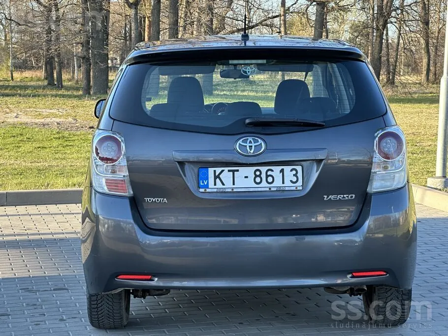 Toyota Verso 2009 photo 5