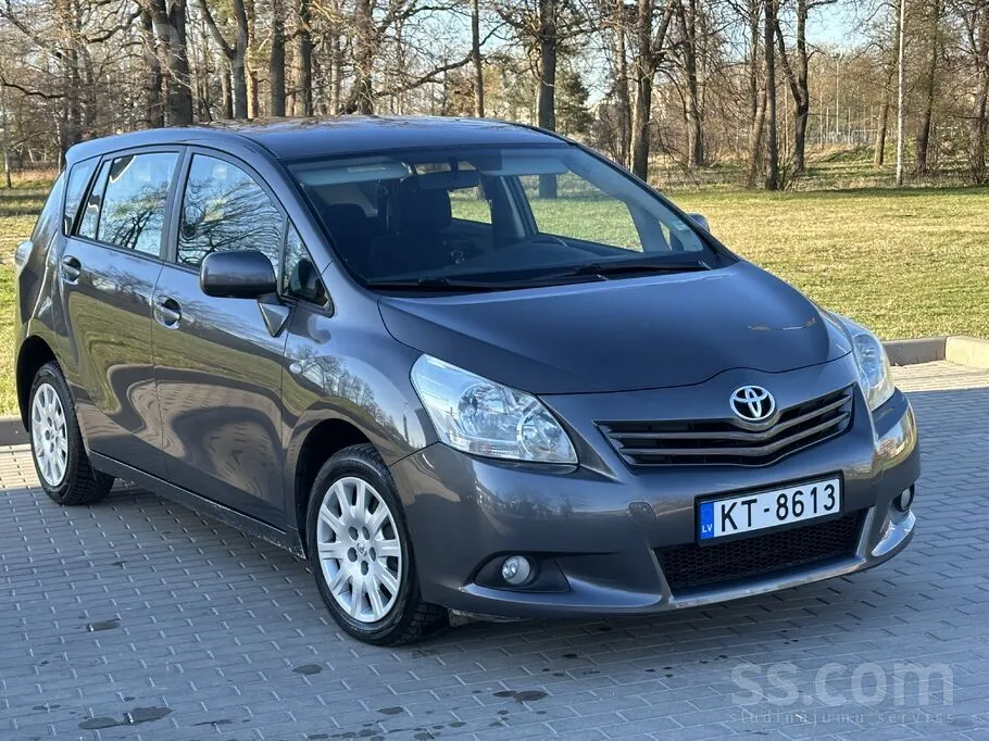 Toyota Verso 2009 photo 3