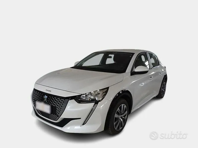 Peugeot E-208