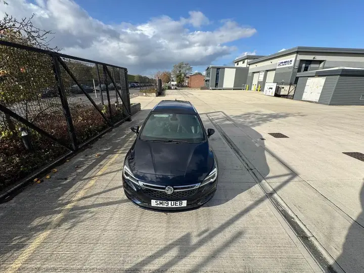 Vauxhall Astra 2019 photo 2