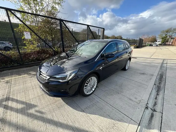 Vauxhall Astra 2019 photo 3