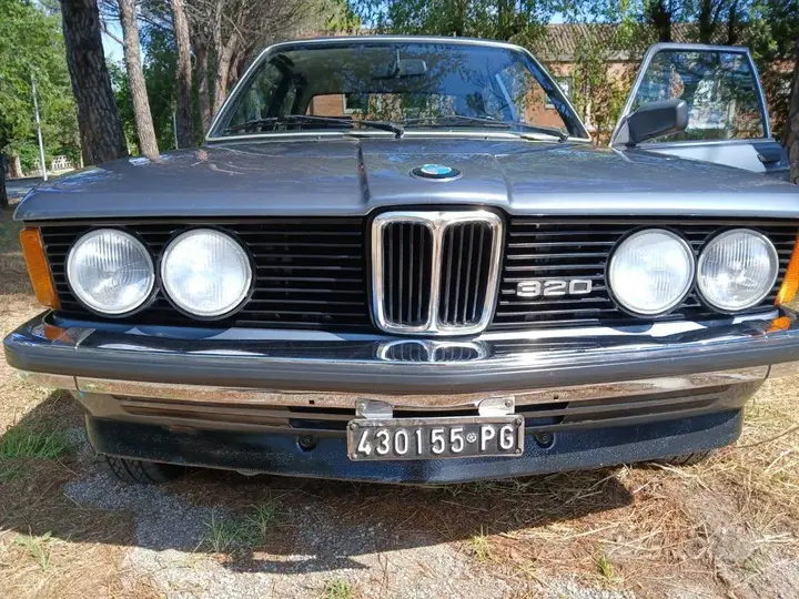 BMW 320 I 1982 photo 3