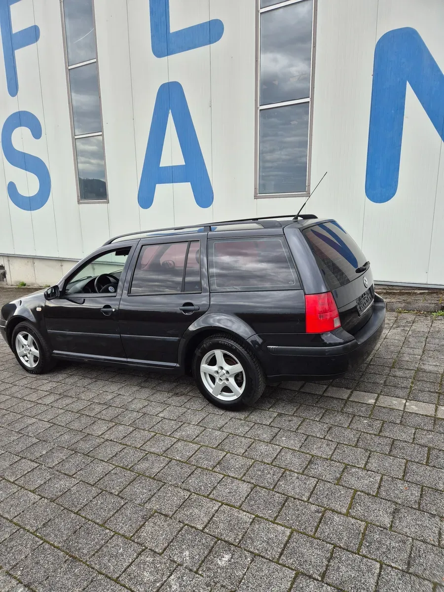 Volkswagen Bora 2002 photo 2