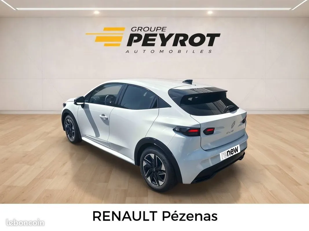 Renault Clio 2026 photo 3