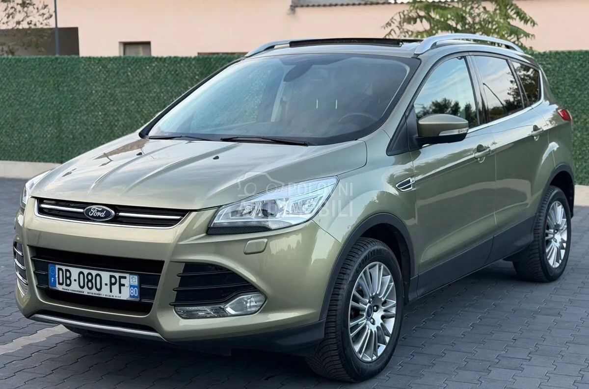 Ford Kuga 2013 photo 2