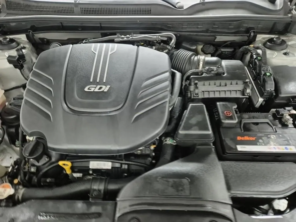 Hyundai Genesis 2015 photo 5