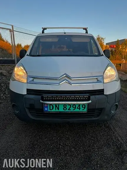 Citroen Berlingo 2011 photo 3