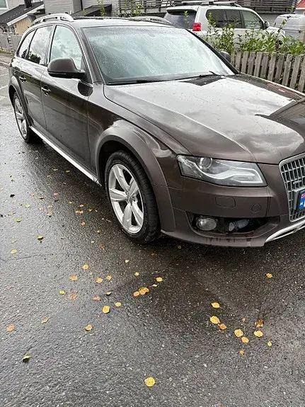 Audi A4 Allroad 2010 photo 4