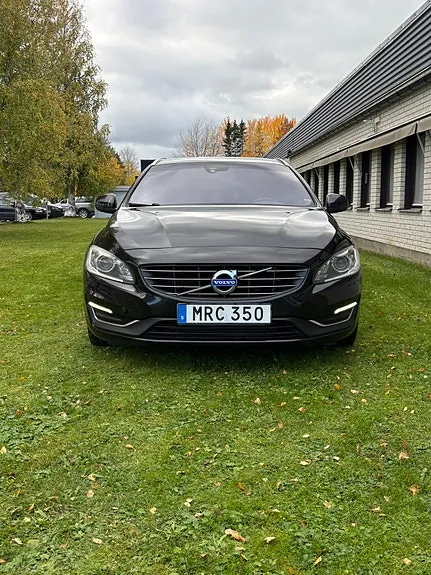 Volvo V60 2015 photo 3