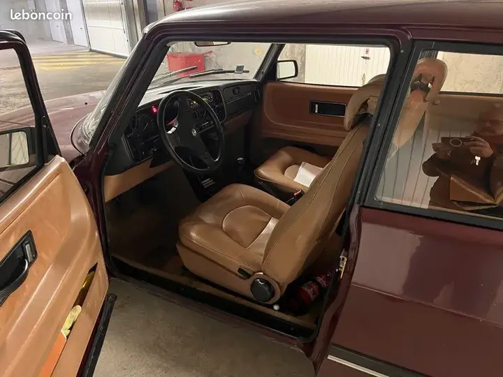 Saab 900 1987 photo 2