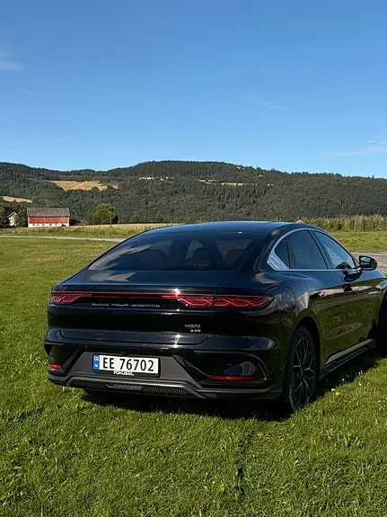 BYD Han 2023 photo 2