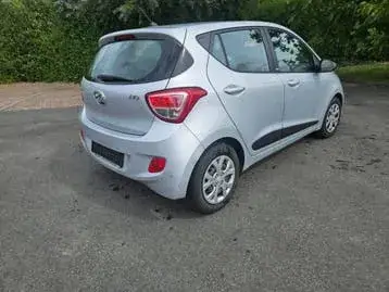 Hyundai I10 2016 photo 2