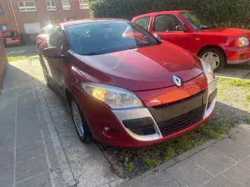 Renault Mégane 2011 photo 3