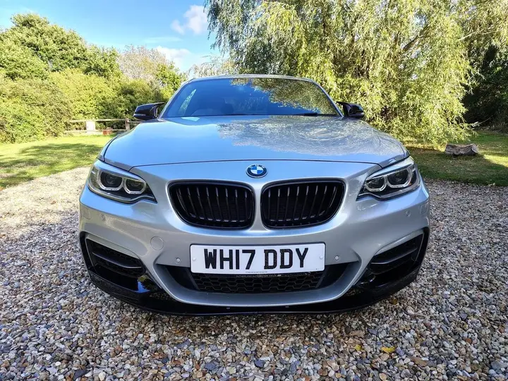 BMW 2 Series 2017 photo 2