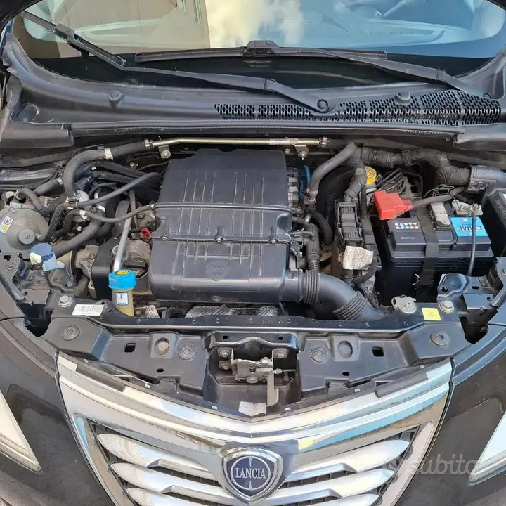 Lancia Ypsilon 2014 photo 4