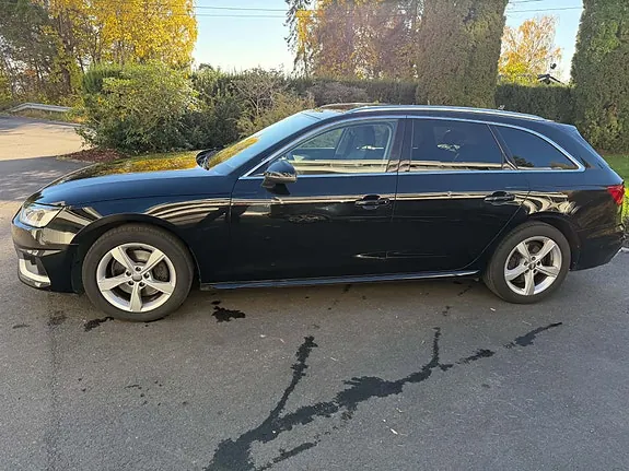 Audi A4 2020 photo 2