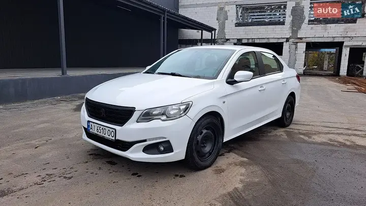 Peugeot 301