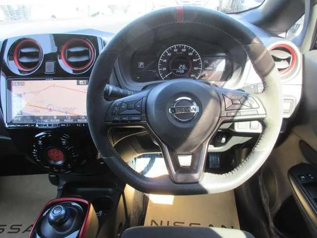 Nissan Note 2020 photo 4