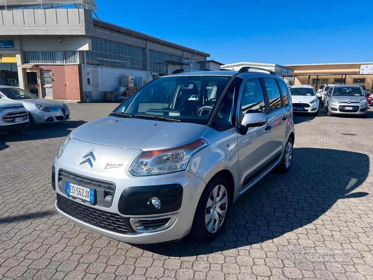 Citroen C3 Picasso 2010 photo 3