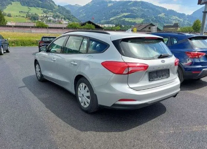 Ford Focus 2019 photo 3