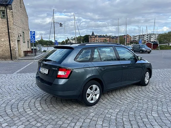 Skoda Fabia 2016 photo 4
