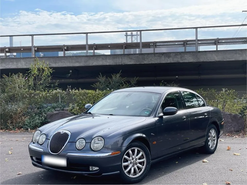 Jaguar S-Type