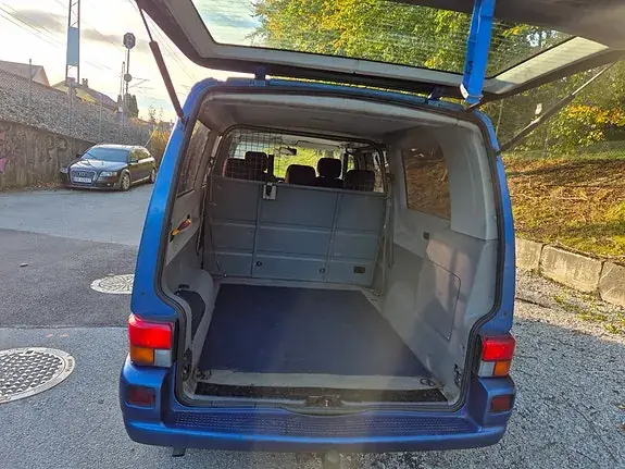 Volkswagen Caravelle 1999 photo 3