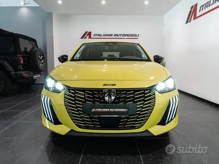 Peugeot 208 2026 photo 2