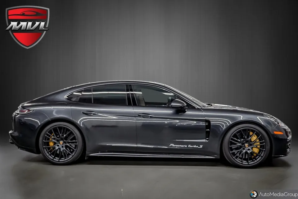 Porsche Panamera 2023 photo 4