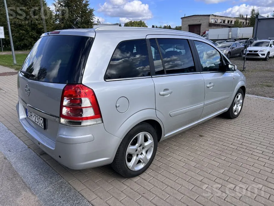 Opel Zafira 2008 photo 4